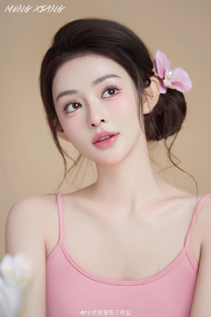 觉醒年代 封面